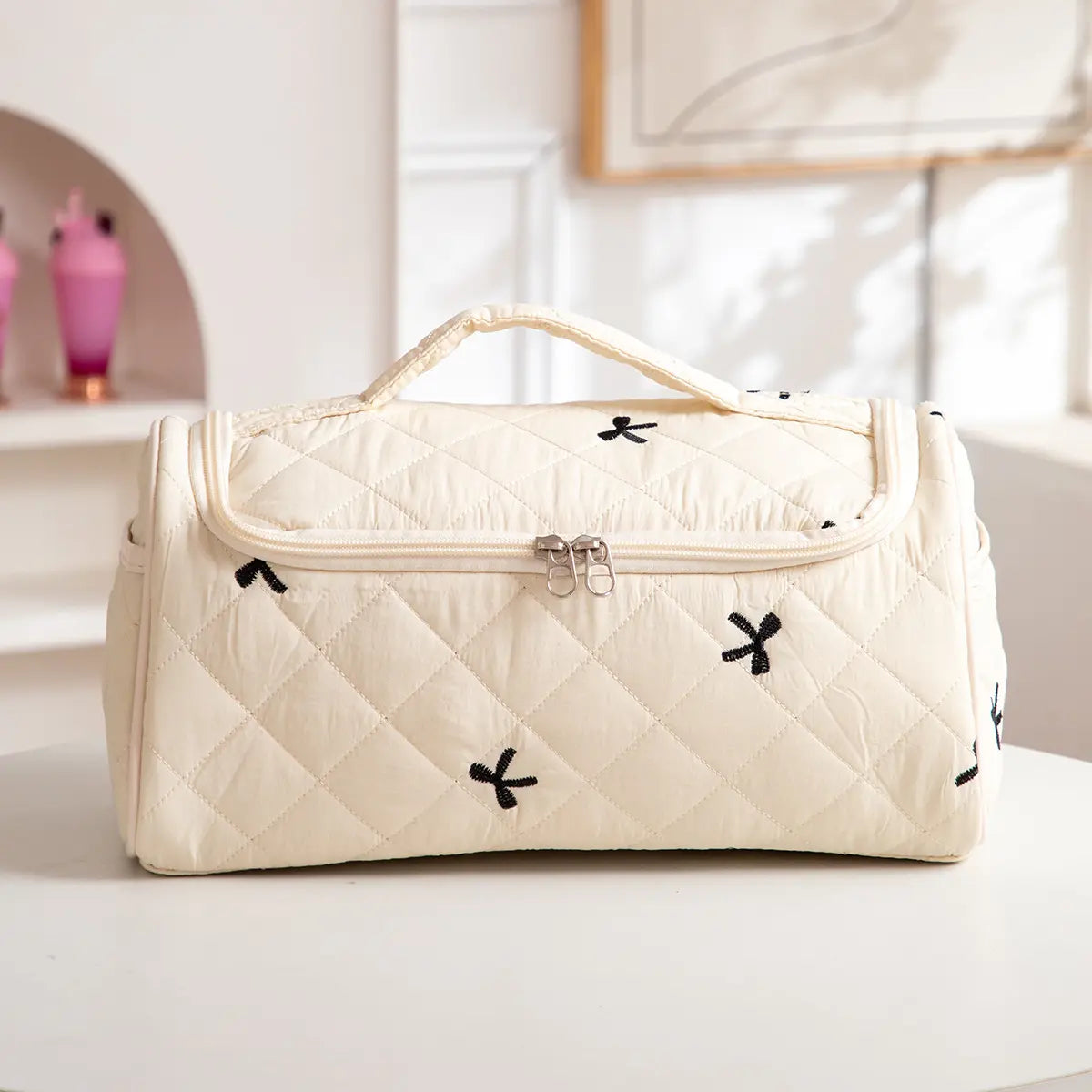 Quilted Travel Makeup Organizer
