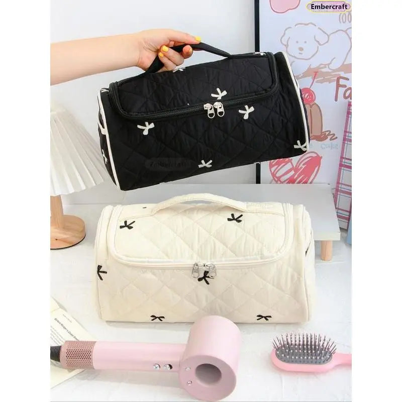 Quilted Travel Makeup Organizer