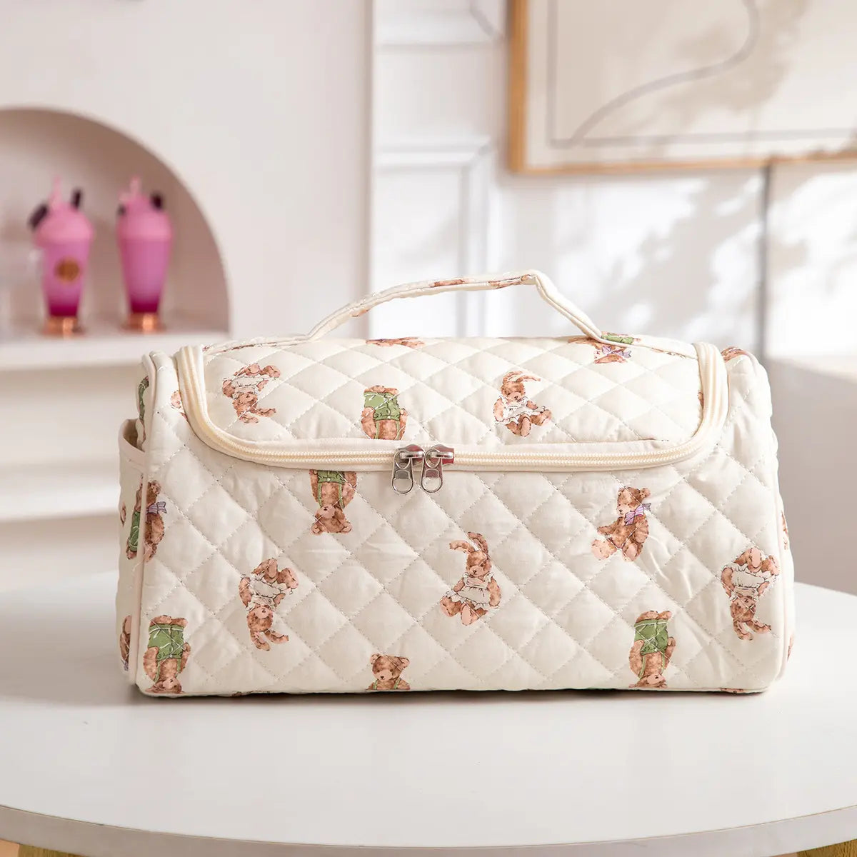 Quilted Travel Makeup Organizer
